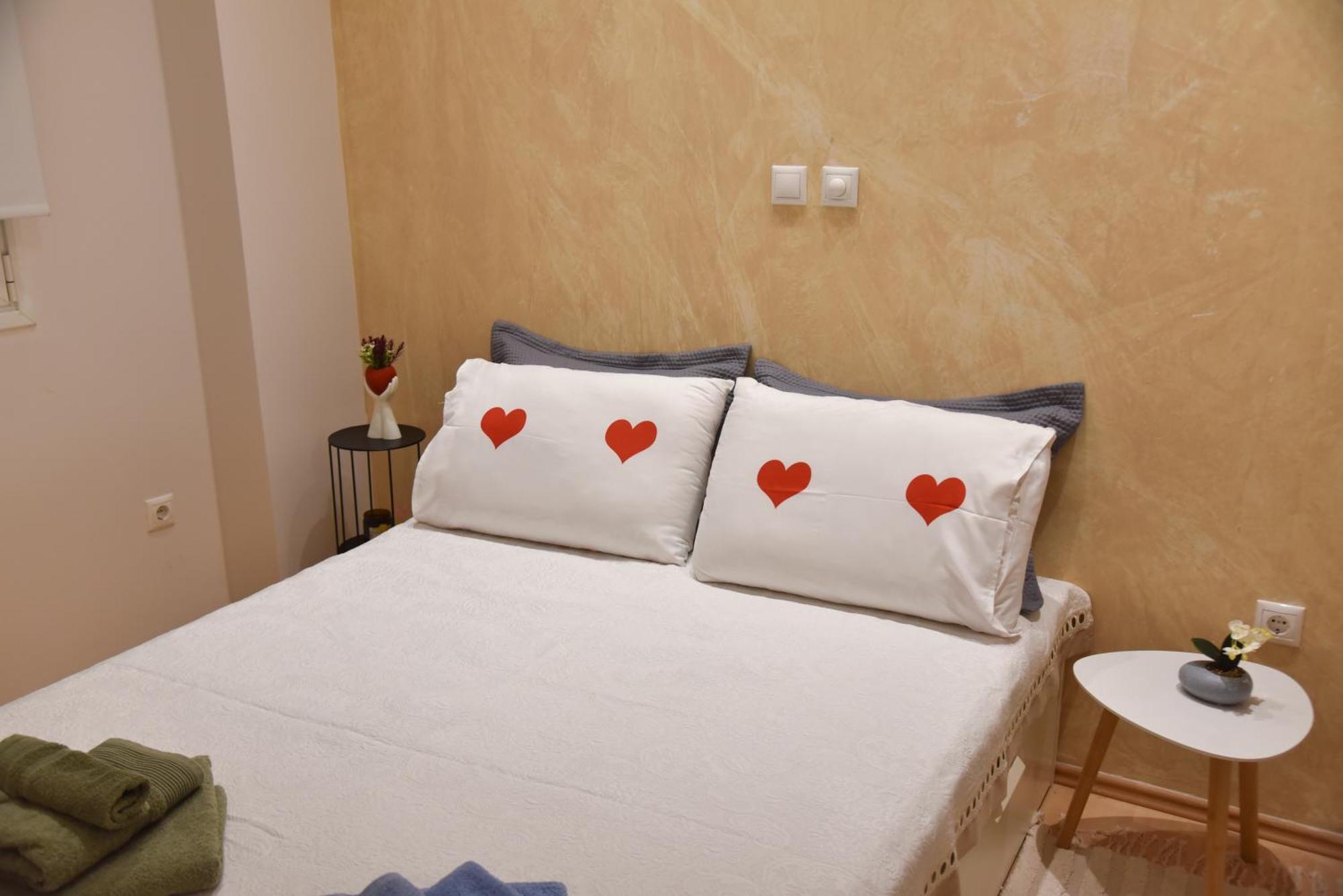 Tiny Treasure Apartment Atenas Exterior foto